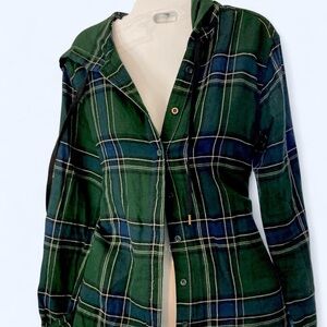 Green and blue plaid flannel hoodie #plaid #hoodie Garage XS